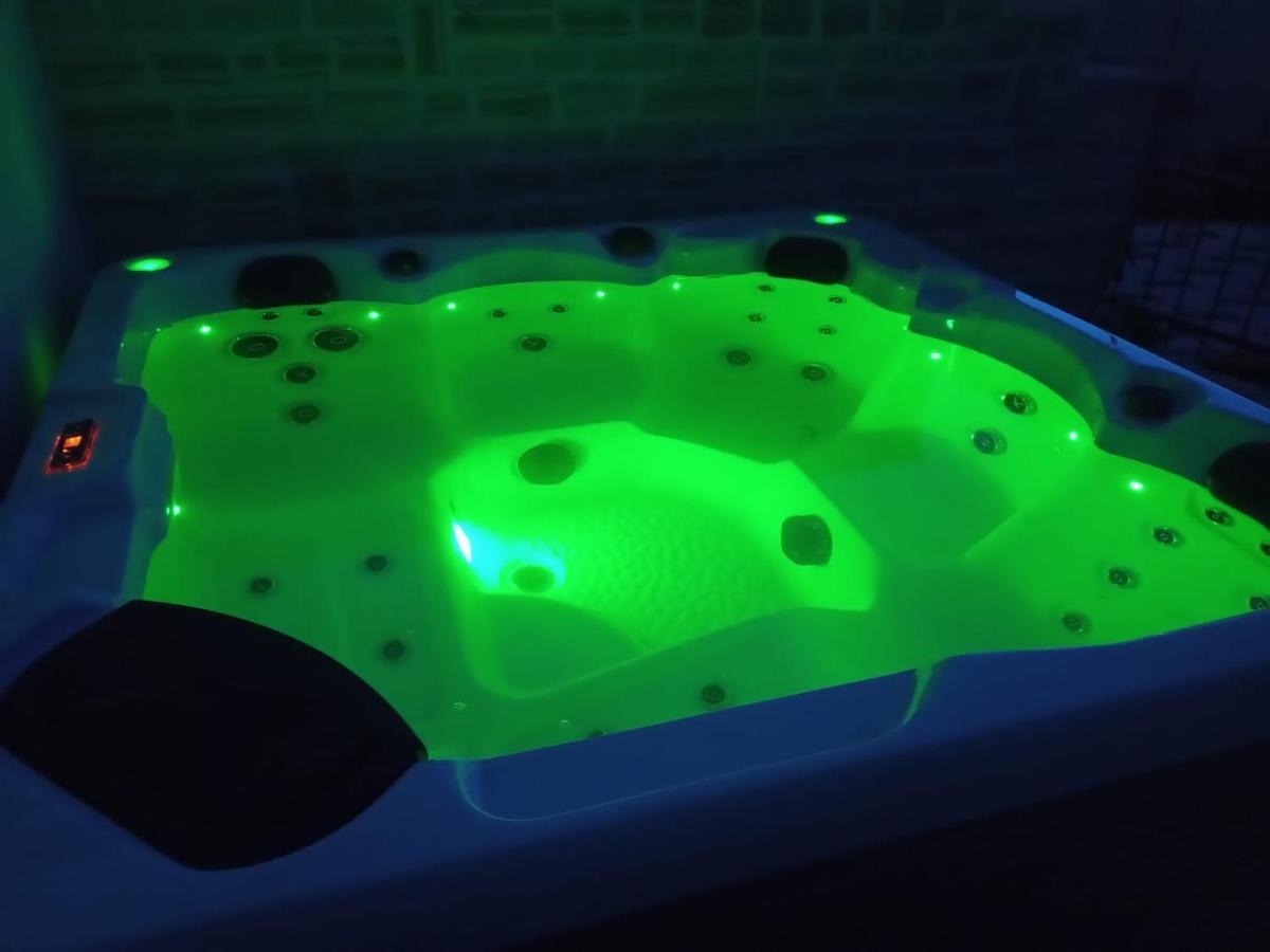 Апартаменти Boutique La Perla Jacuzzi Муртер Екстер'єр фото