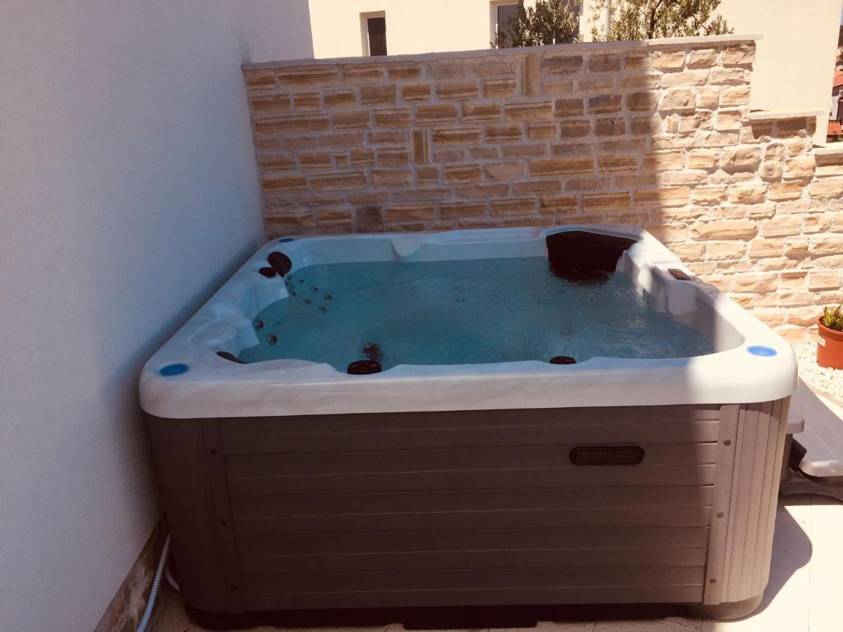 Апартаменти Boutique La Perla Jacuzzi Муртер Екстер'єр фото